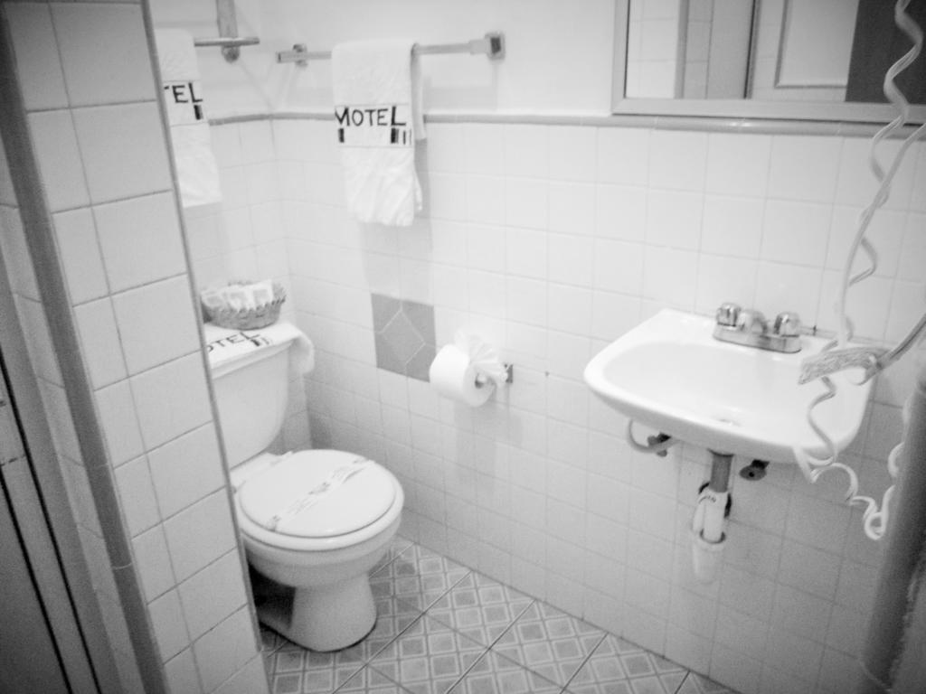 Hotel Diaz Tijuana Pokój zdjęcie
